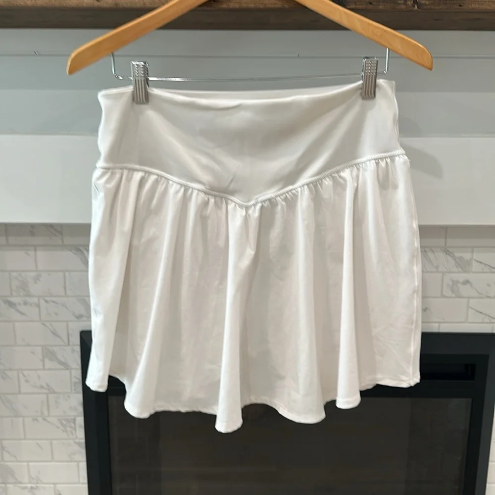 Aerie offline white mini skirt skort - Picture 3 of 6